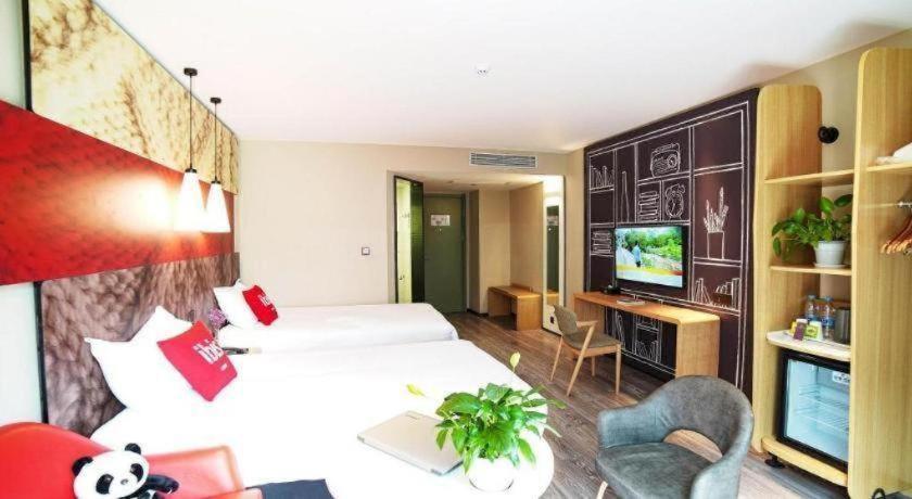 ไอบิส เฉิงตู ชุนสี โร้ด ซูตู แมนชั่น Hotel ภายนอก รูปภาพ